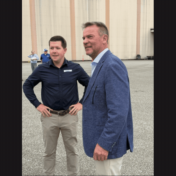 Slideshow of Sen. Laughlin speaking at the AEM event
