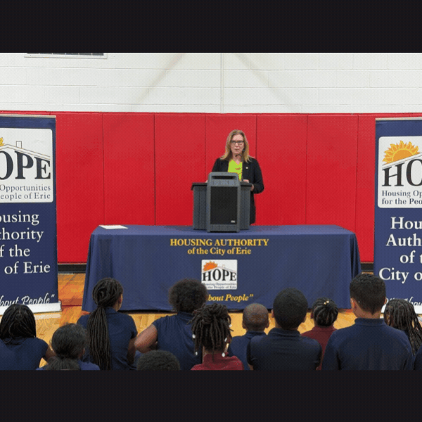 Slideshow of Sen. Laughlin welcoming school kids.