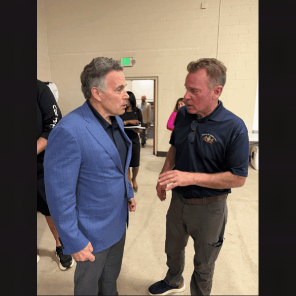 Slide show of photos of Sen. Laughlin attending the U.S. Senate Roundtable
